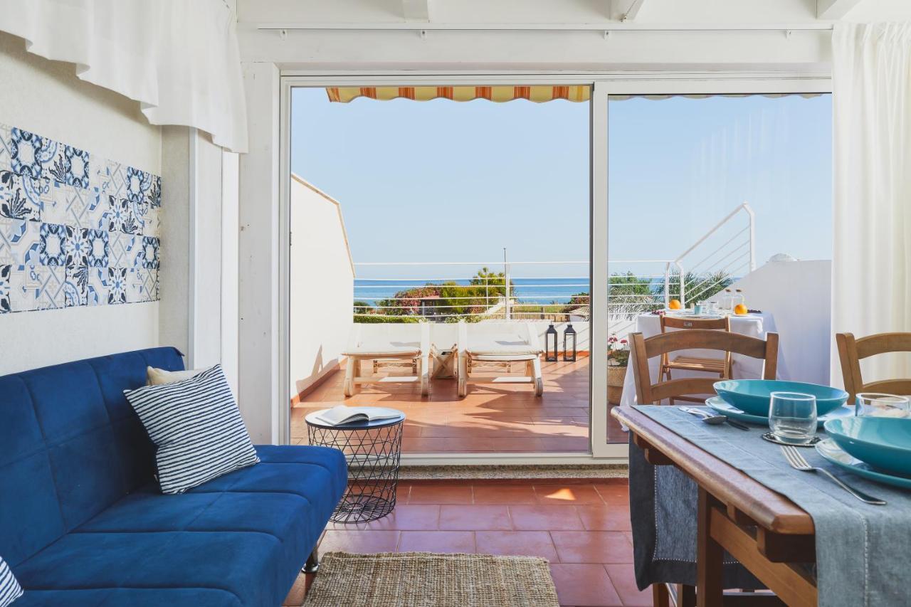 Villa Marina Few Mt From Sand Beach Поцало Екстериор снимка